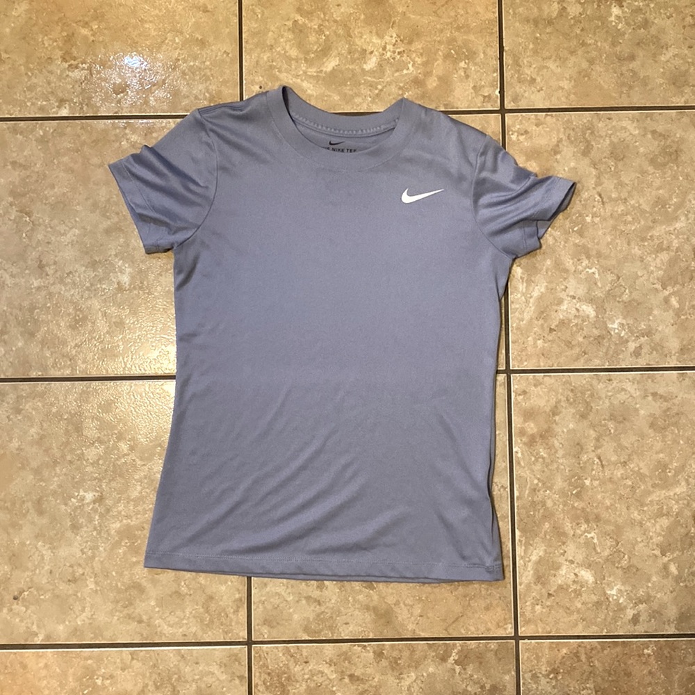 The Nike Tee Dri-Fit